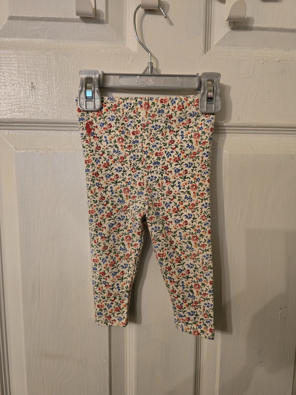 Ralph Lauren Cream Floral Stretch Leggings with Red and Blue Flowers